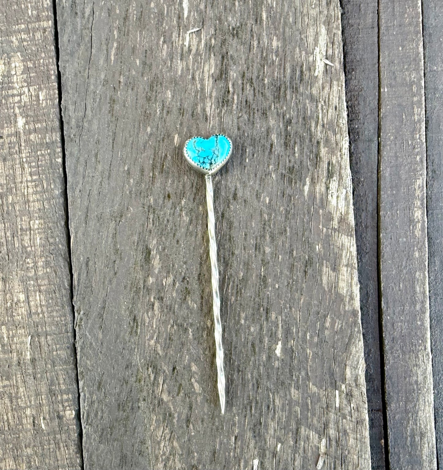 Kingman Turquoise Heart Hat Pin