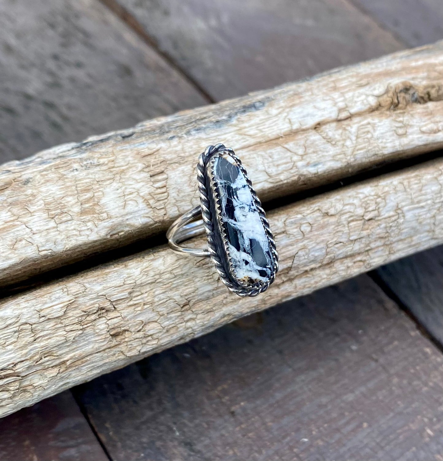 White Buffalo Split Shank Ring