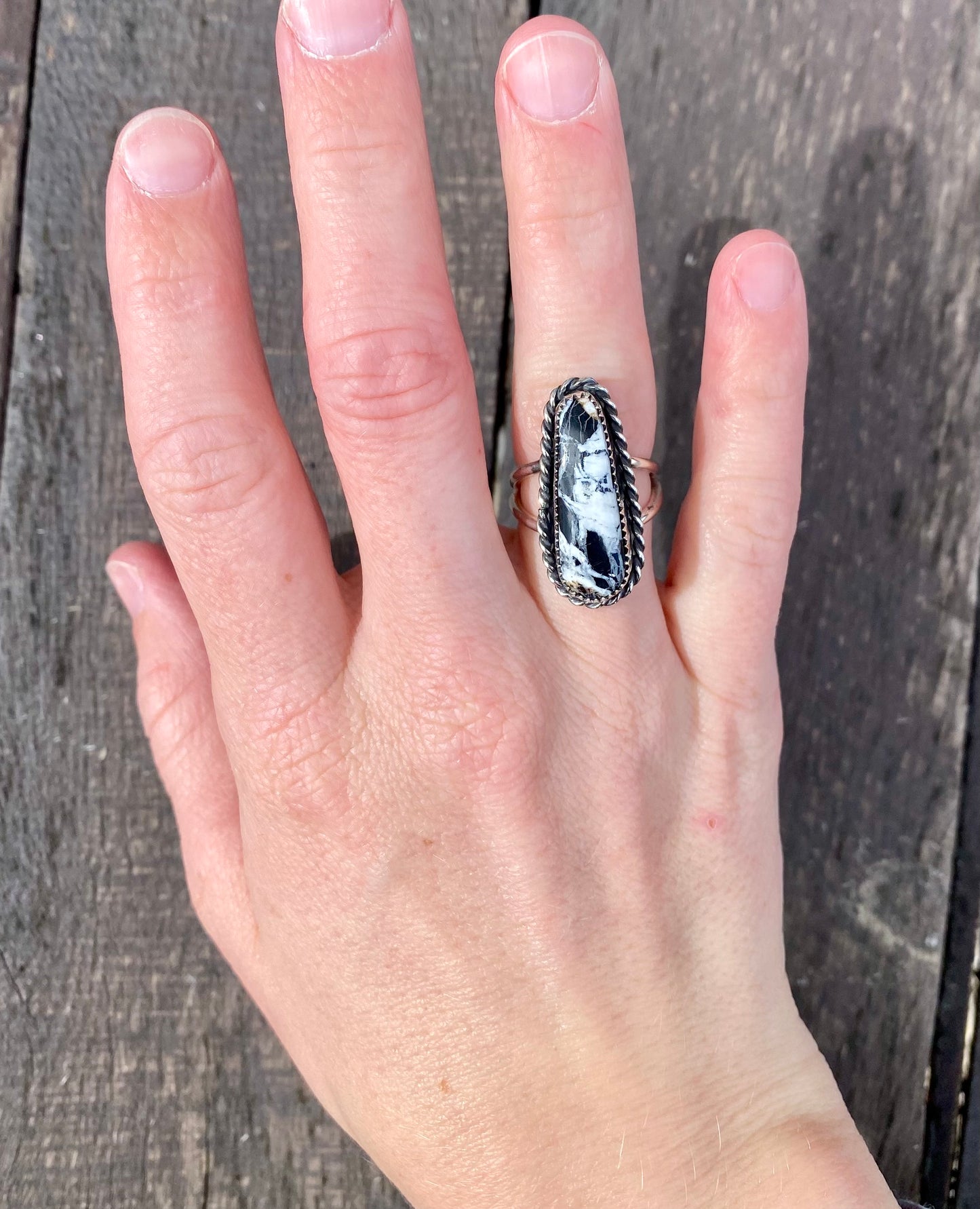 White Buffalo Split Shank Ring